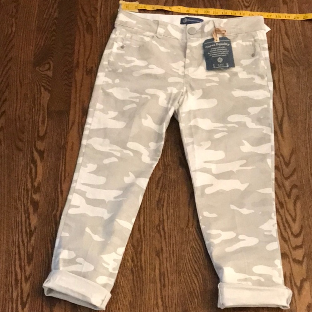 Democracy jeans